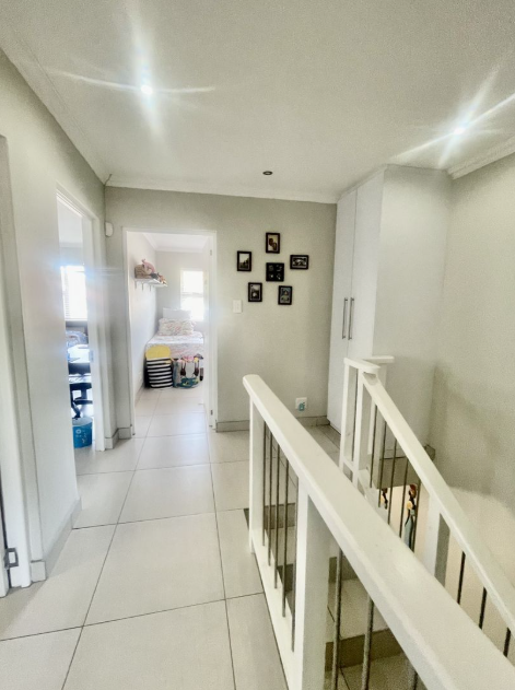 3 Bedroom Property for Sale in Beacon Bay North Eastern Cape